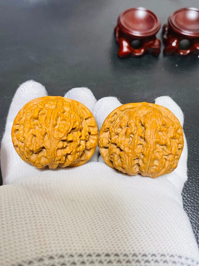 ❤️人気アイテム特別400円割引 No.535 ❤️遊ぶ胡桃 精配球形水龙纹核桃