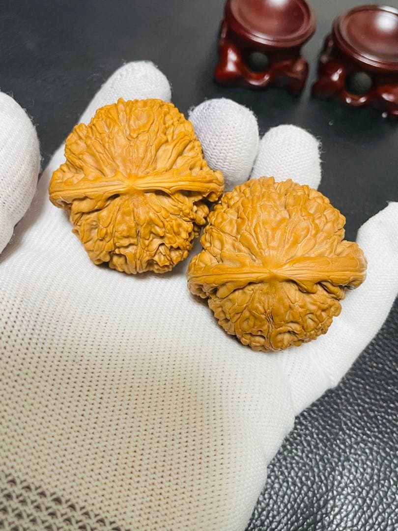 ❤️人気アイテム特別400円割引 No.535 ❤️遊ぶ胡桃 精配球形水龙纹核桃