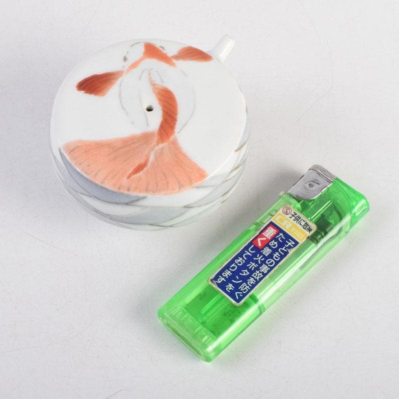 陶芸家　黒部駒子作　染付　金魚　水滴　書道具　共箱　V　8848