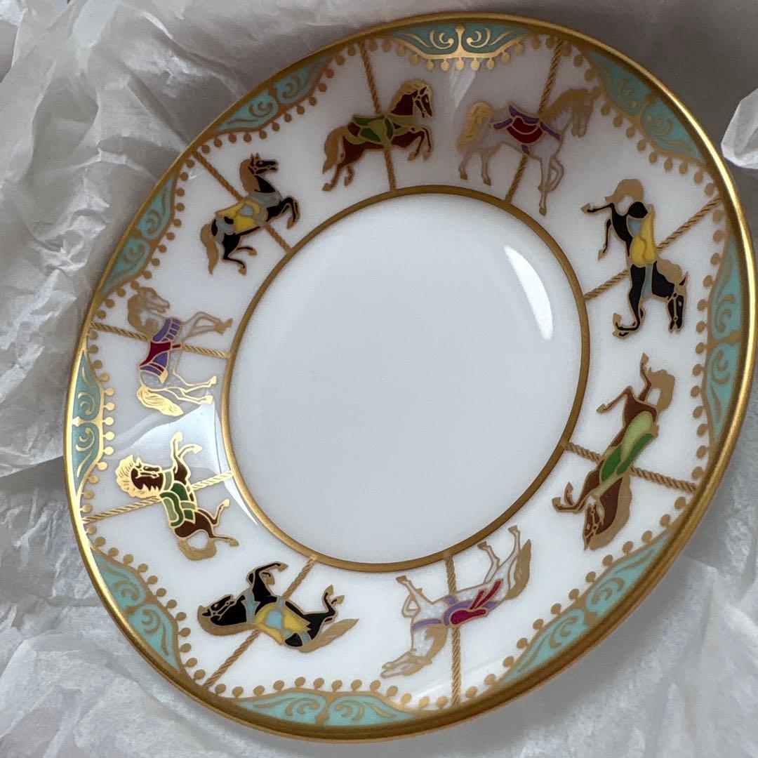 大倉陶園OKURA CHINA うまくゆく回転木馬10cm2枚セット