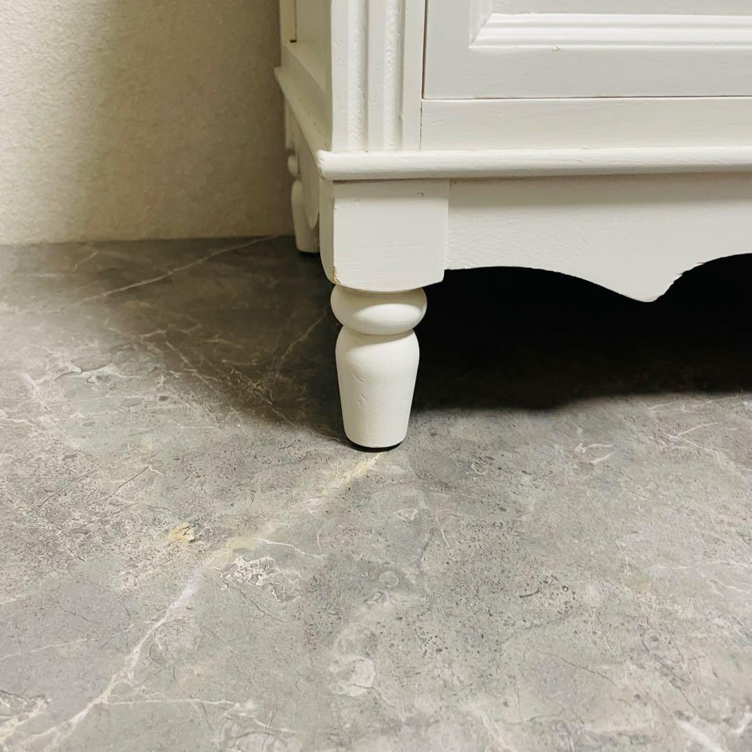 フレンチカントリー 北欧調　テレビボード 薔薇 ローズ エレガント飾り台