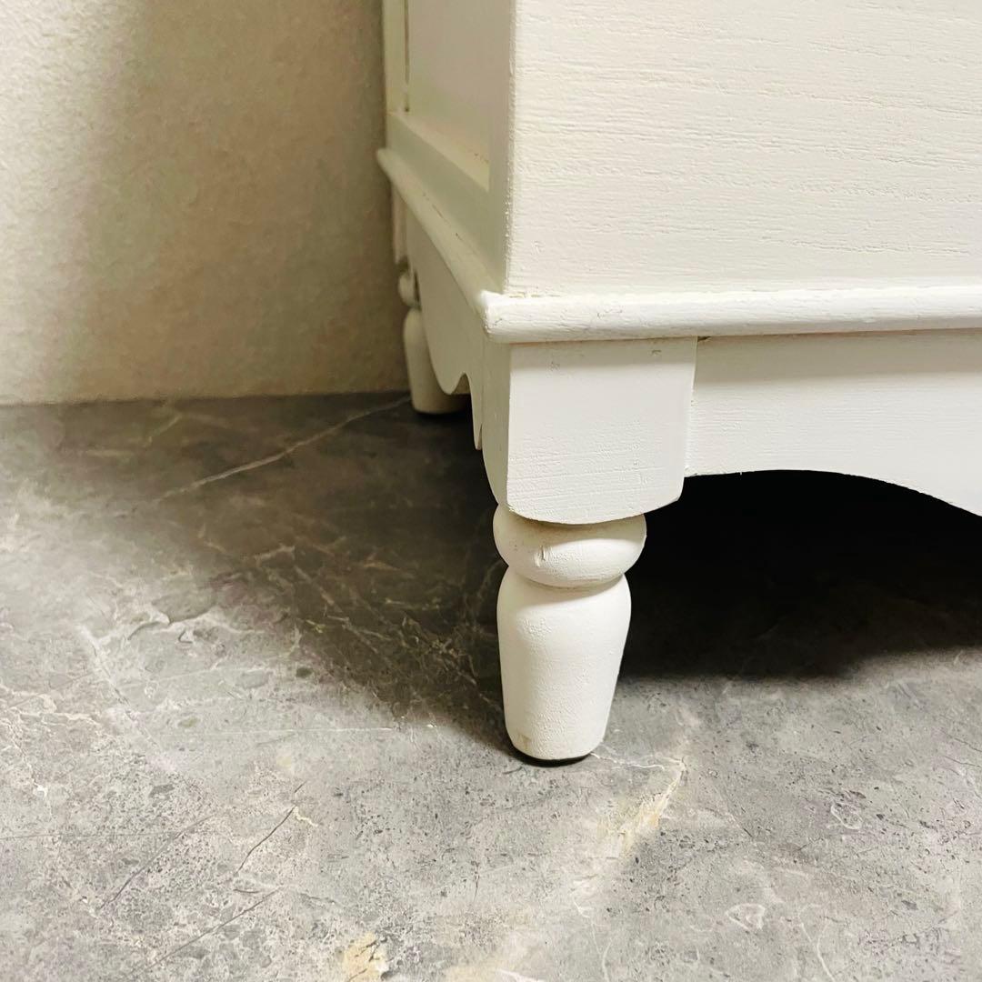 フレンチカントリー 北欧調　テレビボード 薔薇 ローズ エレガント飾り台