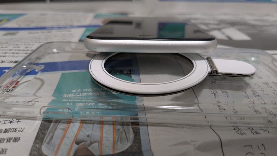 iPhone SE 第2世代 64GB ホワイト au 白ロム