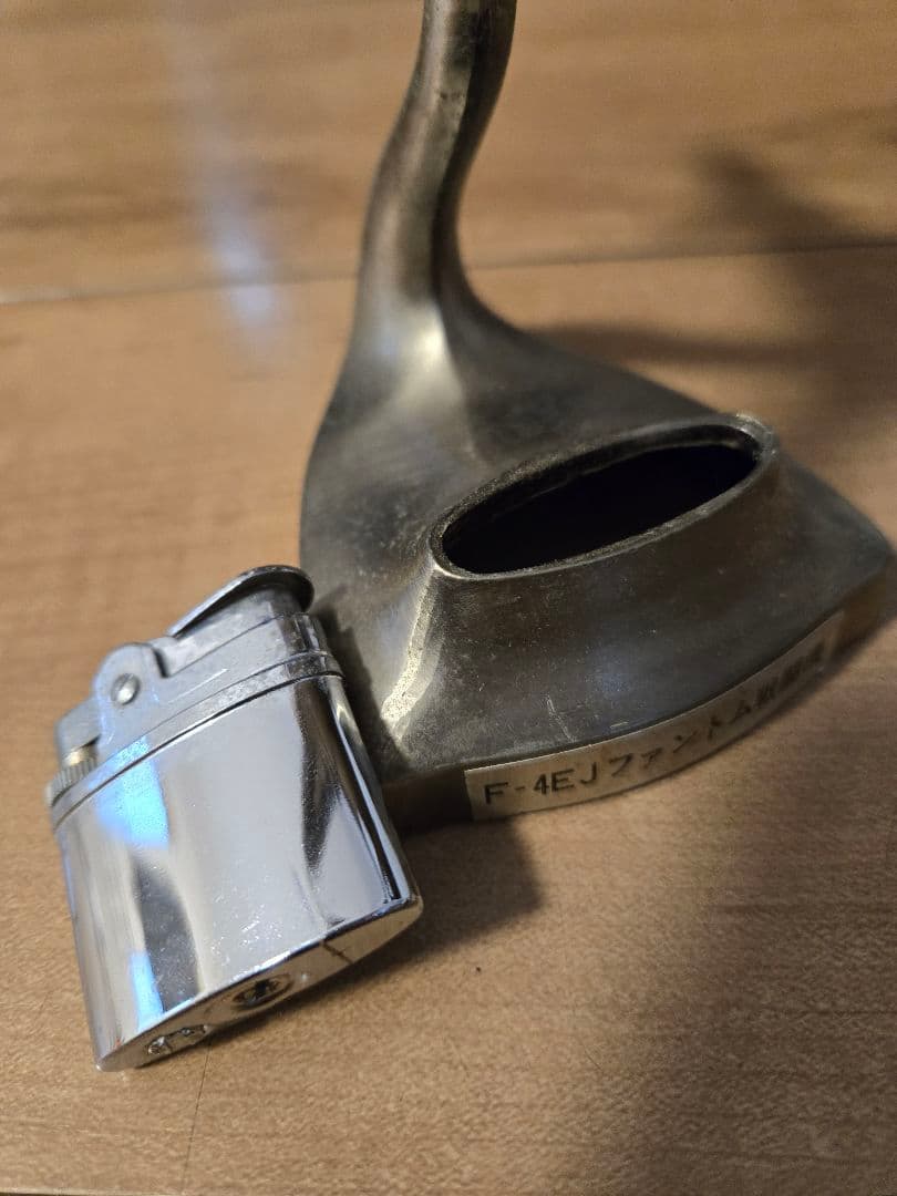 F-4EJファントム戦闘機 卓上模型付きライター(ジャンク品)