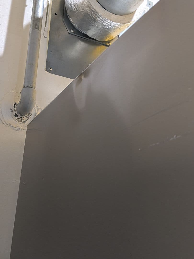 値下げ！縦型冷凍庫 2025新品購入 使用5ヶ月 保証期間内 省エネ 100v