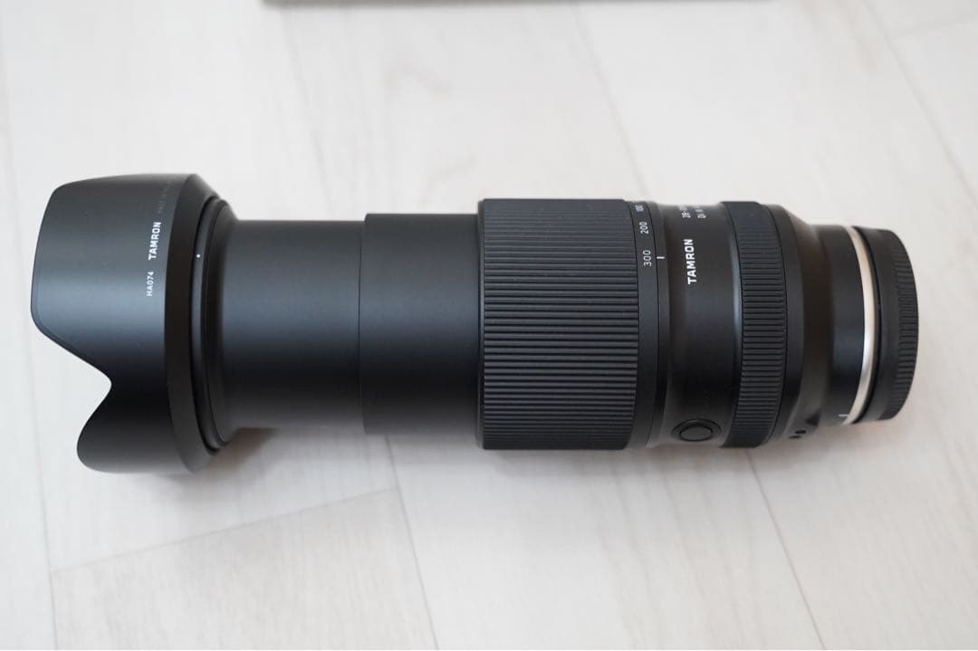 【美品】タムロン 28-300mm F4-7.1 Di III VC VXD