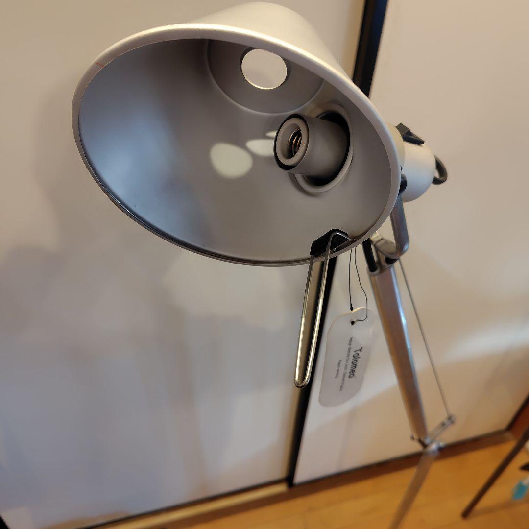Artemideアルテミデ Tolomeo Reading Floor