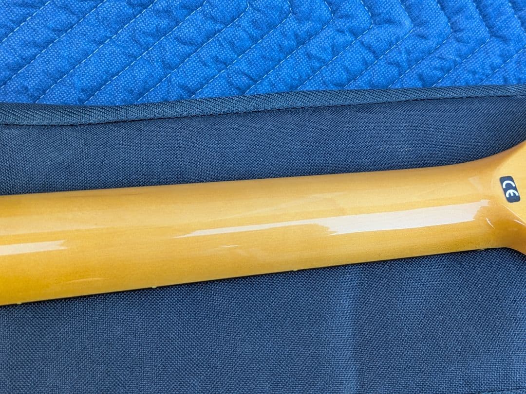 Fender Modern Player Stratocaster　ストラト