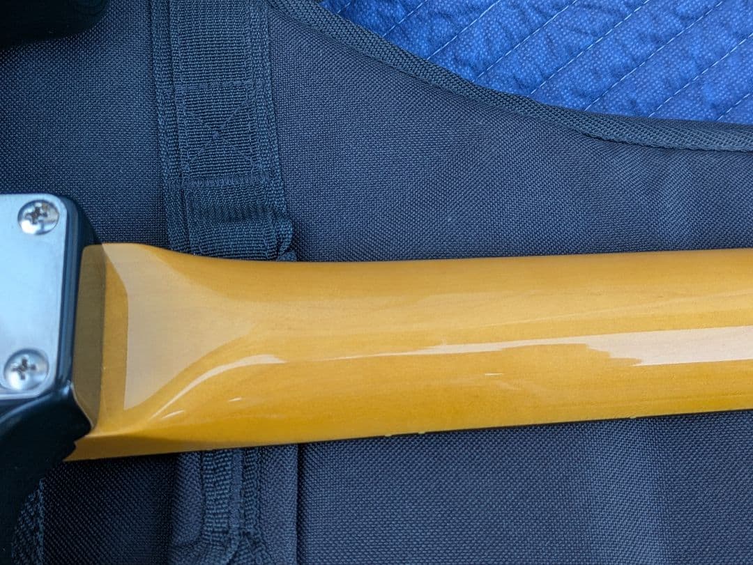 Fender Modern Player Stratocaster　ストラト