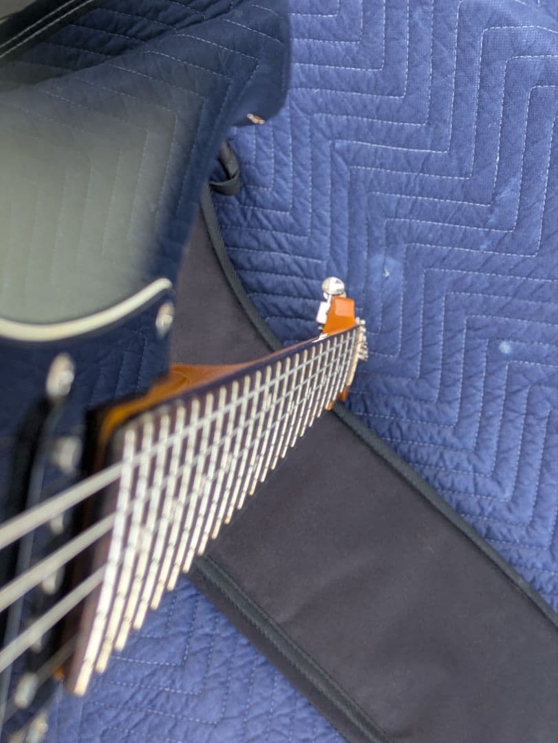 Fender Modern Player Stratocaster　ストラト