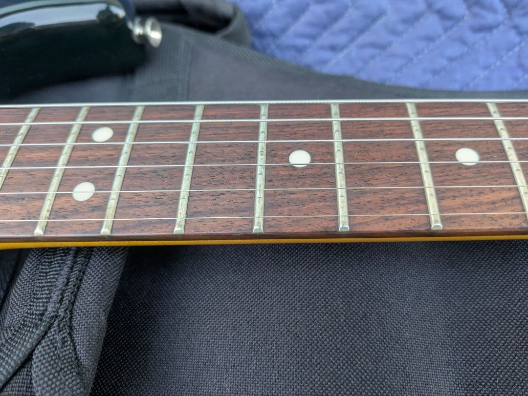 Fender Modern Player Stratocaster　ストラト