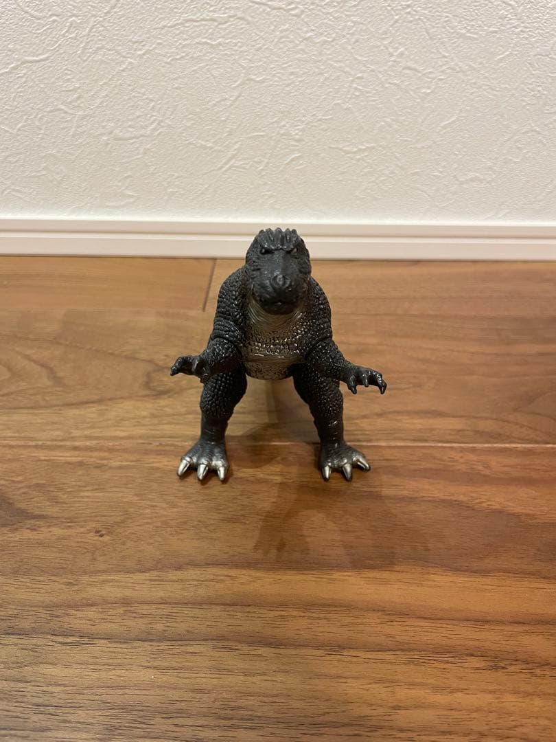 昭和レトロ　アンギラス　バトラ　ゴジラザウルス　キングギドラ4体セット