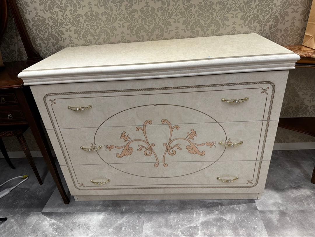 サルタレッリ フローレンス ワイドチェスト アイボリー