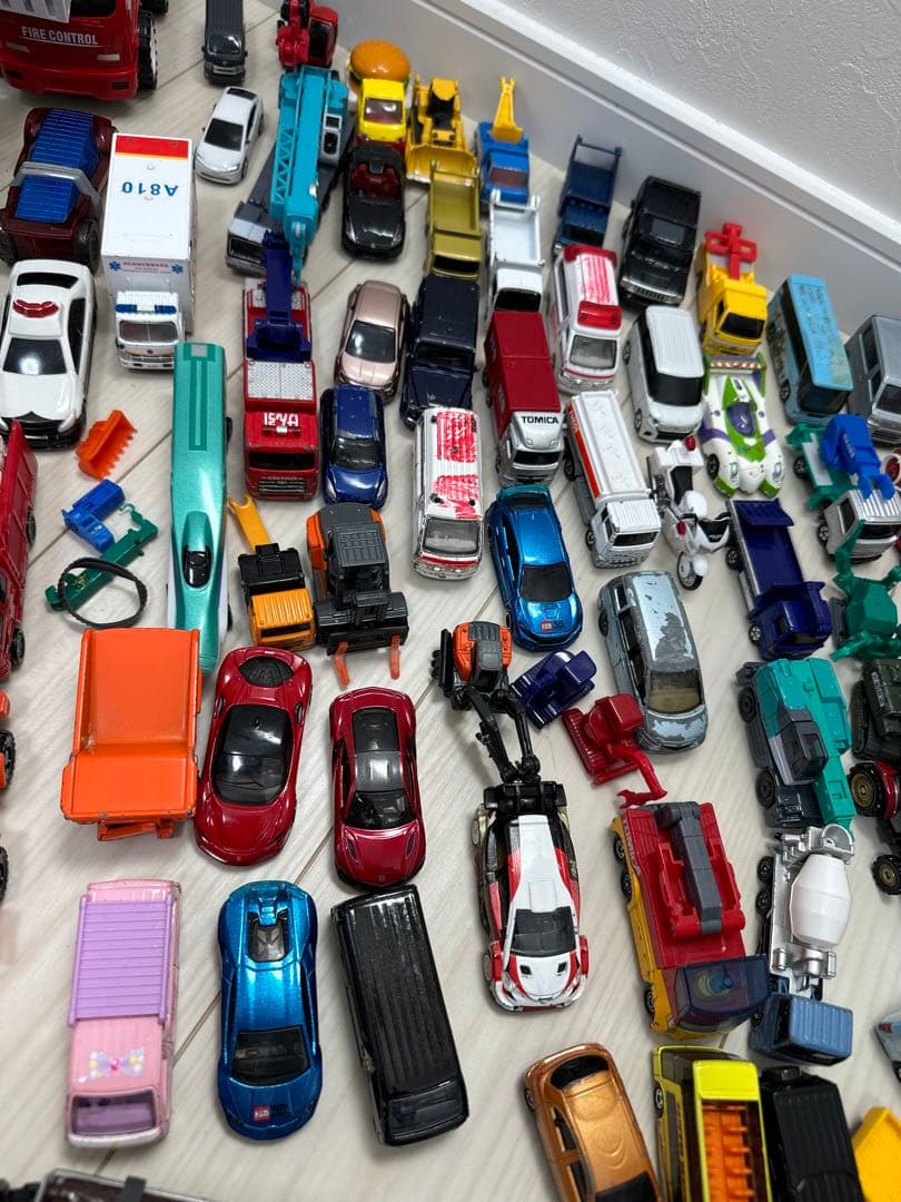 まとめ売り　トミカ　車　こども　おもちゃ　総額5万円相当　新品未使用有り