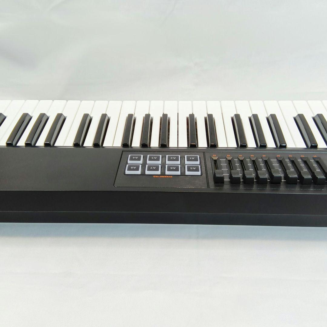 Roland A-800PRO MIDIキーボード・コントローラー
