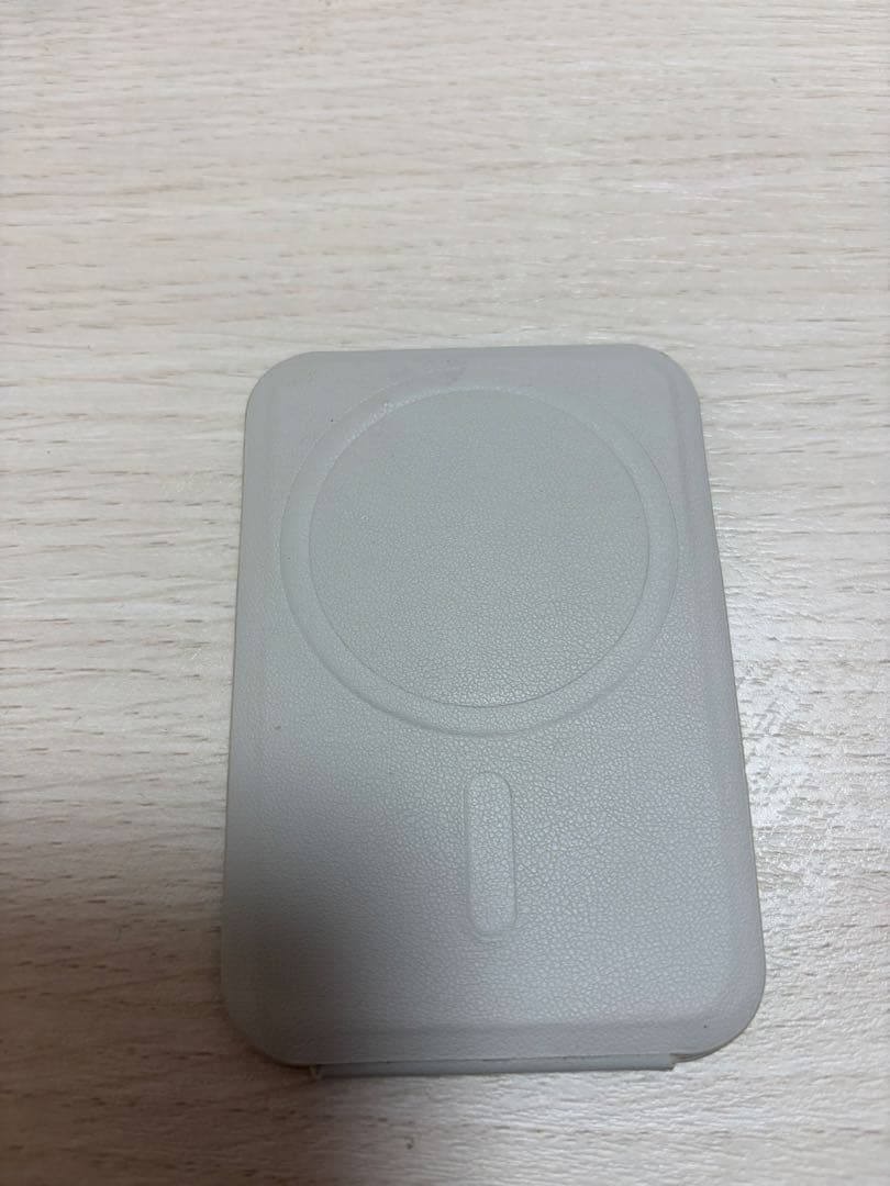 iPhone15pro ホワイトチタニウム128GB SIMフリー