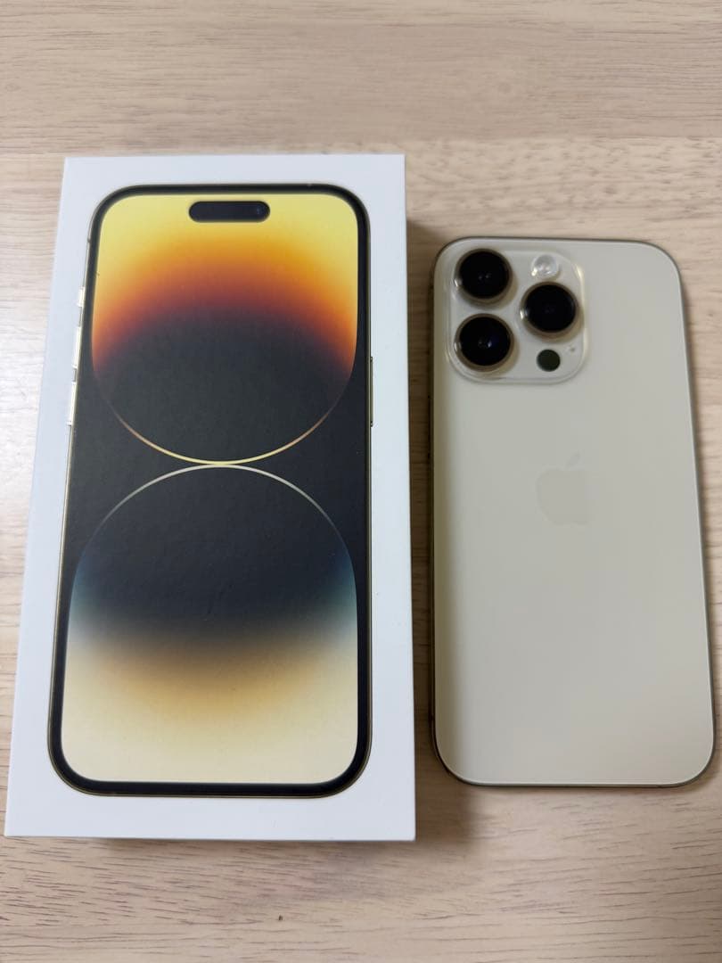 ケロさん専用Apple iPhone 14 Pro ゴールド　256gb
