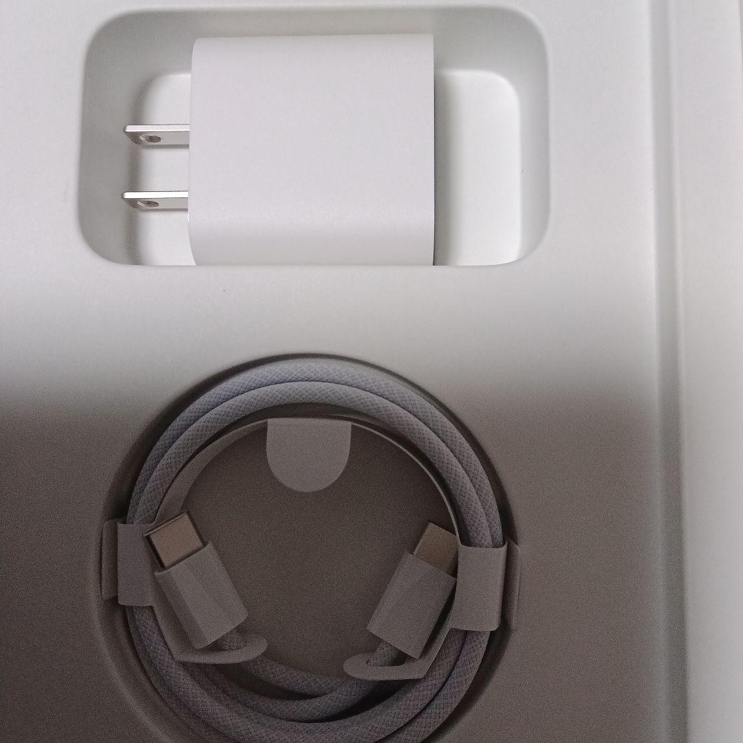 Apple iPad mini 第7世代(A17 Pro)スペースグレー