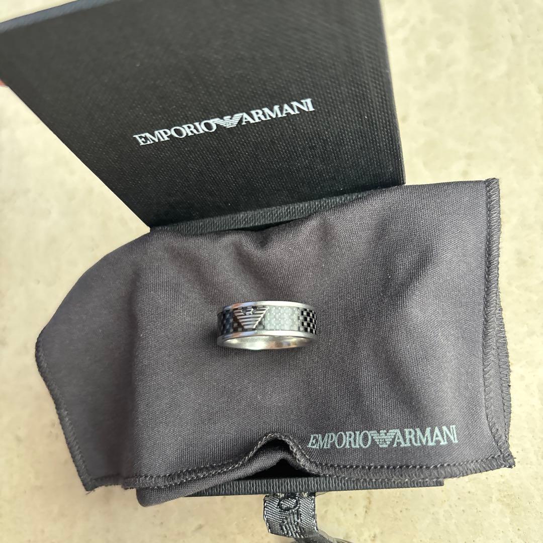 アルマーニ　指輪
