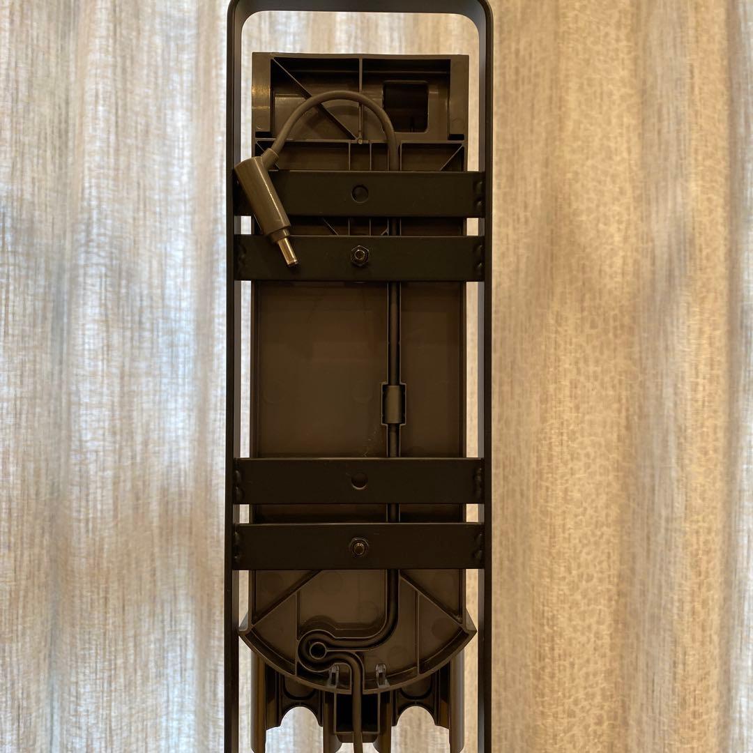 山崎スタンド、収納用ブラケット、充電器、V8ヘッド4点、取扱説明書　他