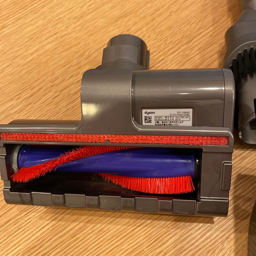 山崎スタンド、収納用ブラケット、充電器、V8ヘッド4点、取扱説明書　他