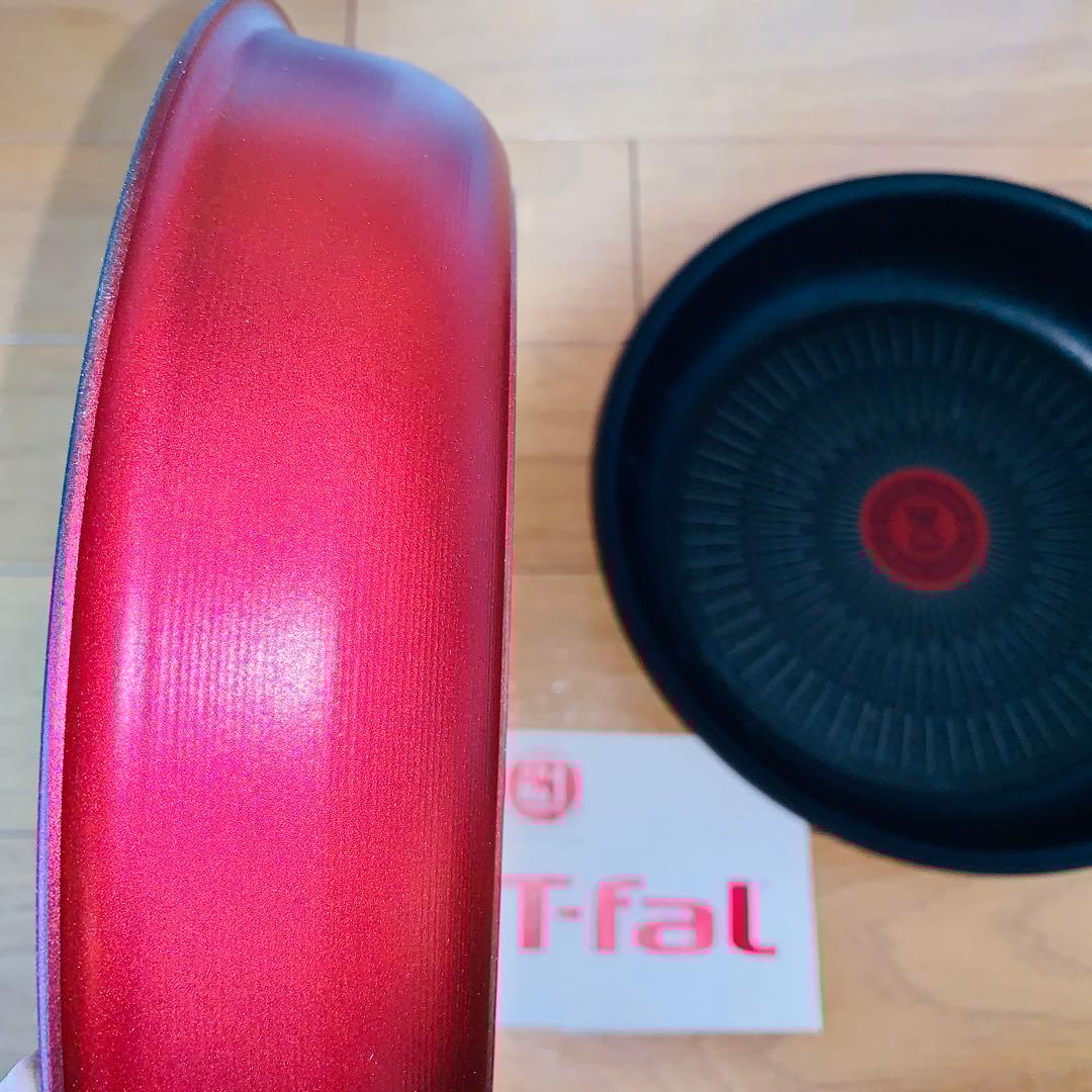 【数量限定特価】ティファール　フライパン　アンリミテッドIHガス火対応　2点