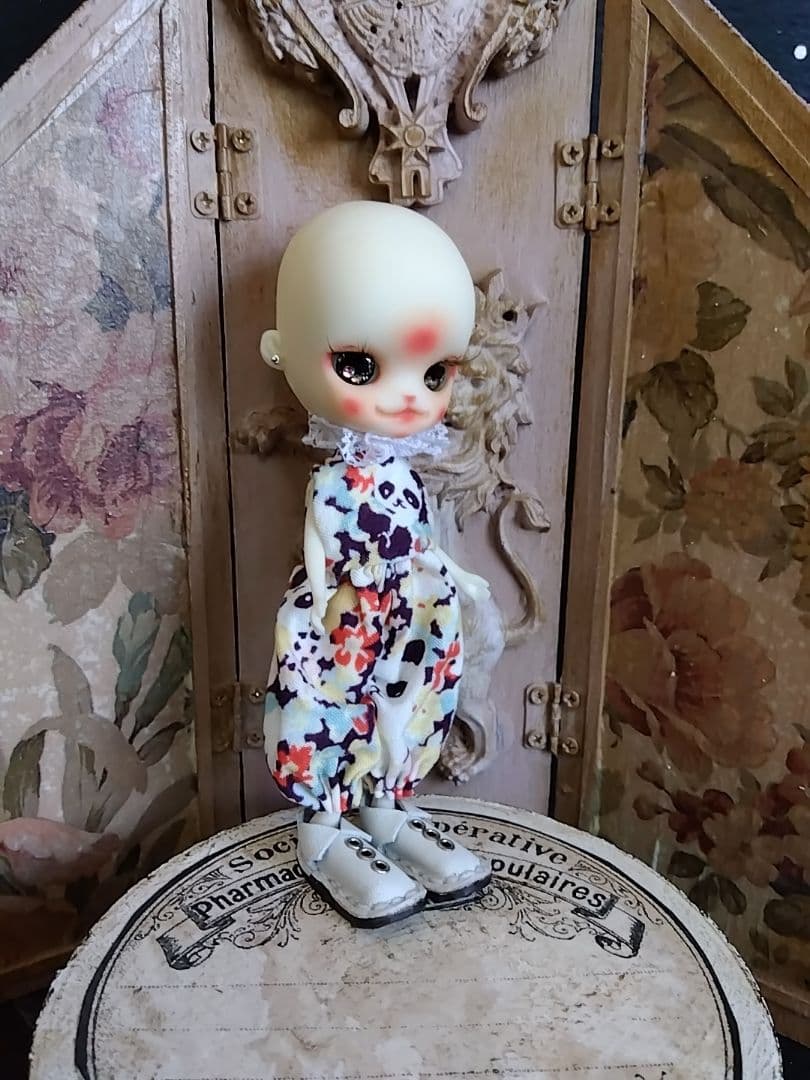 リトルダル  (右子)黒アイちびこ♬*°  リトルダルカスタム