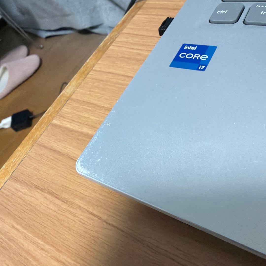 Windowsノート本体 Asus VivoBook X515EA i7-1165G7/16GB/512