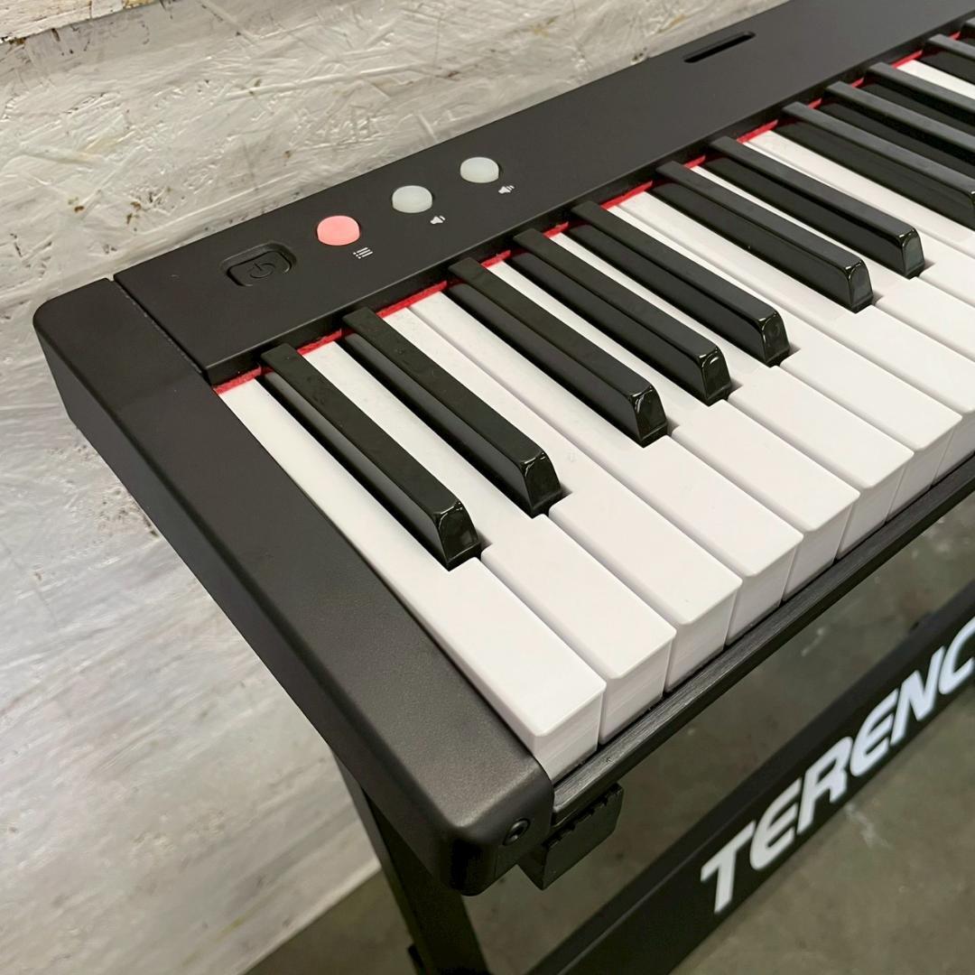 TERENCE 電子ピアノ TS-01 スタンド付き 動作確認済 Y3005