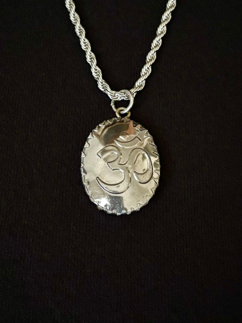《週末価格》【完売品／現品限り】　藤井風さん　オームペンダント 女神ラクシュミー