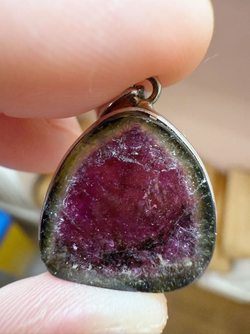 ウォーターメロントルマリン　ペンダントトップ　自然石　原石①