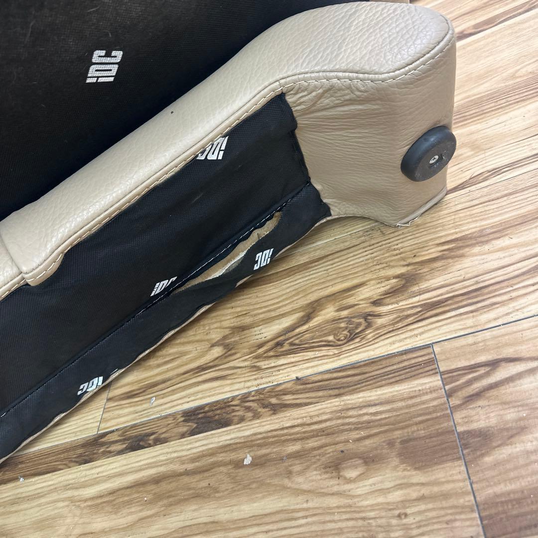 IDC家具　三人掛け本革ソファー　ベージュ