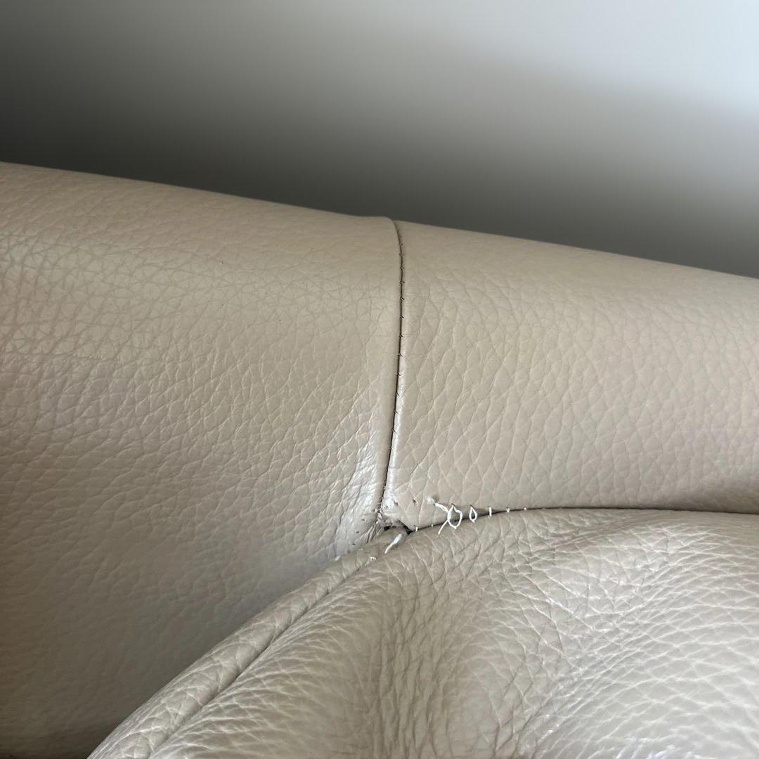 IDC家具　三人掛け本革ソファー　ベージュ