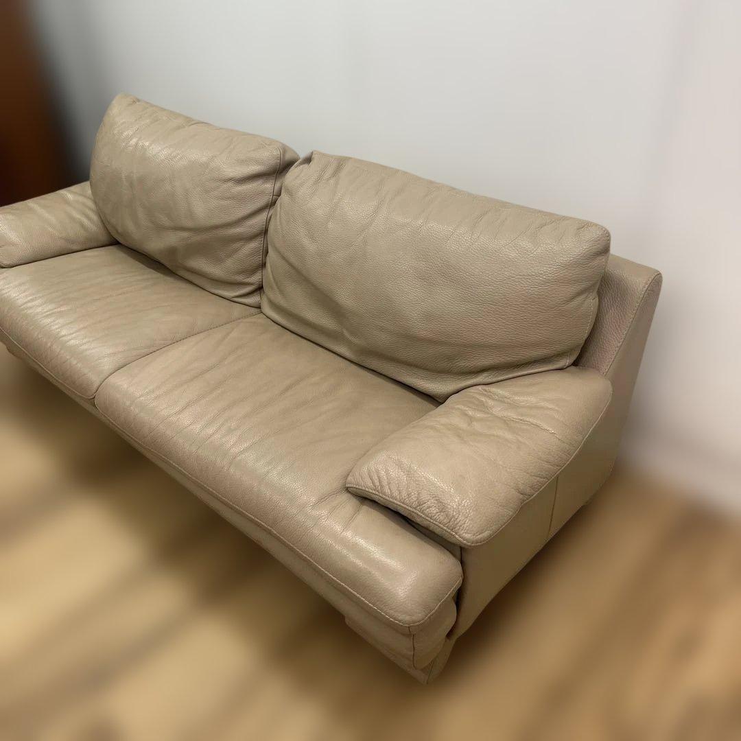 IDC家具　三人掛け本革ソファー　ベージュ