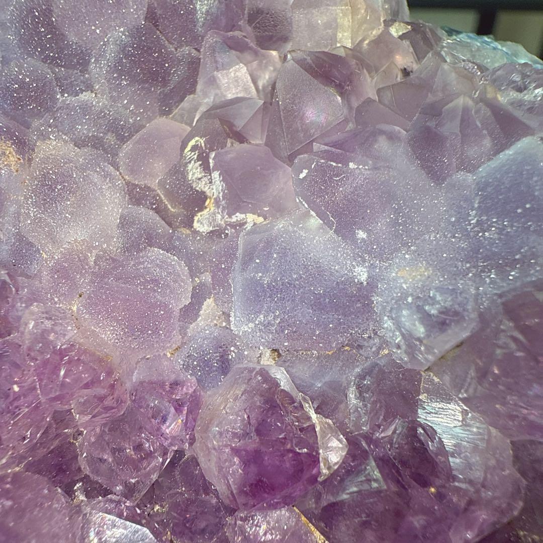 天然石シュガーアメジストの原石　置物　鉱物NO.011613