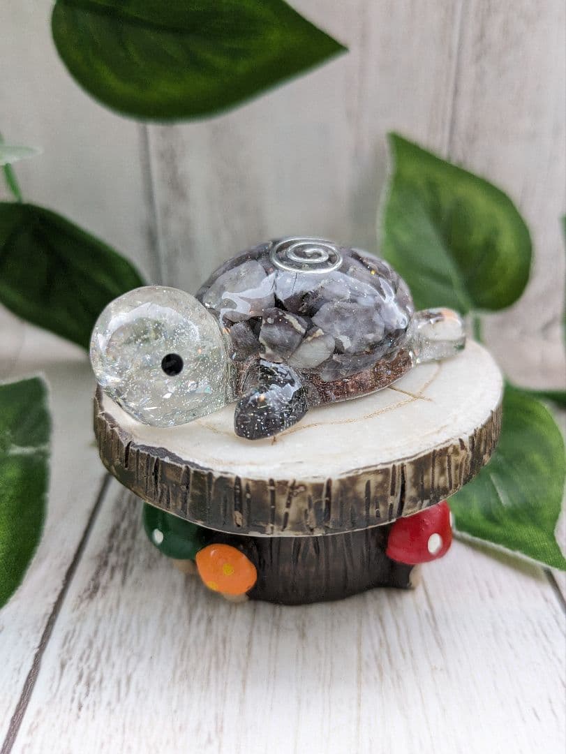 【イリィ】セレスタイトのかめちゃん形オルゴナイト☆他４点