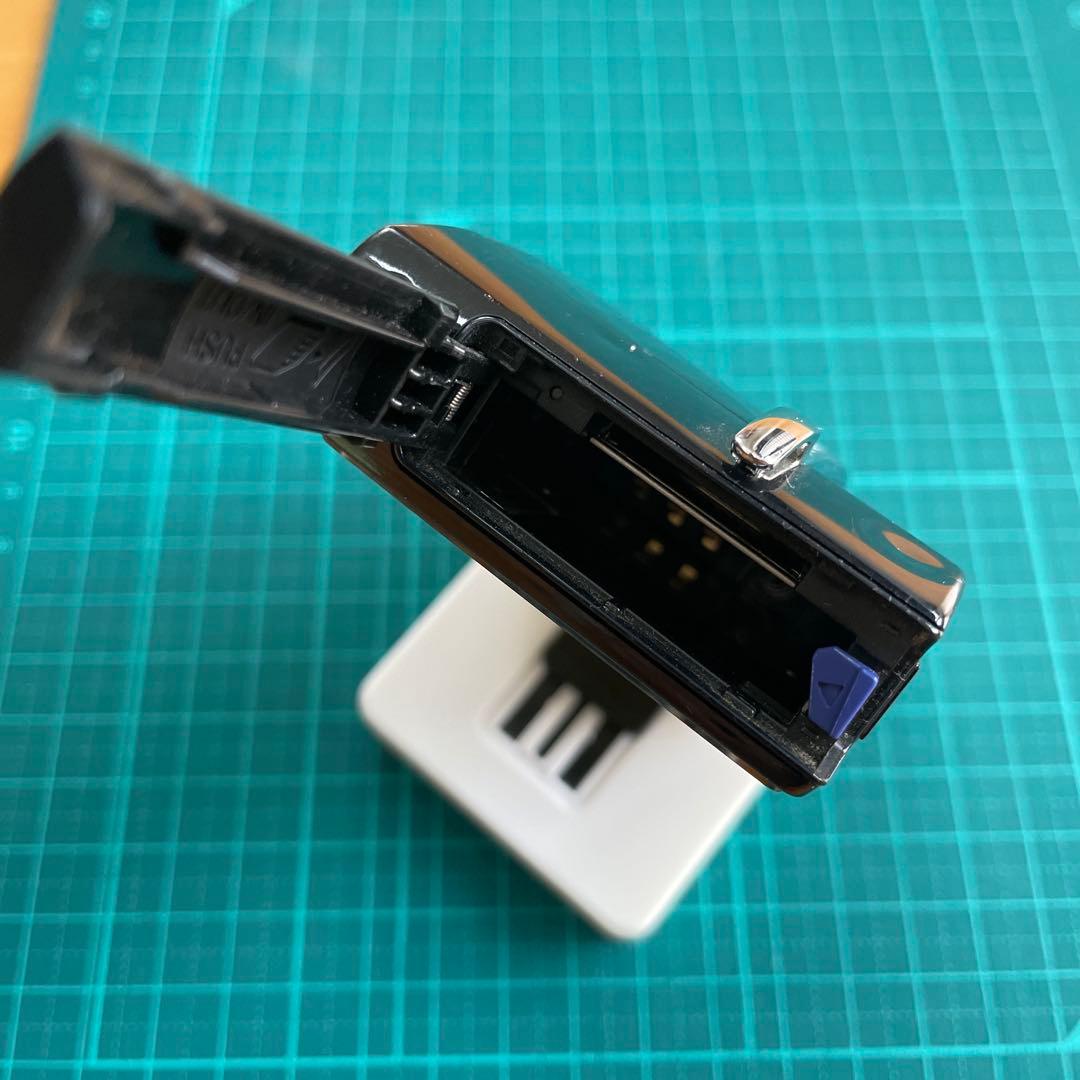 【充電器・メモリー付】SONY Cyber−Shot DSC-T30 動作確認済
