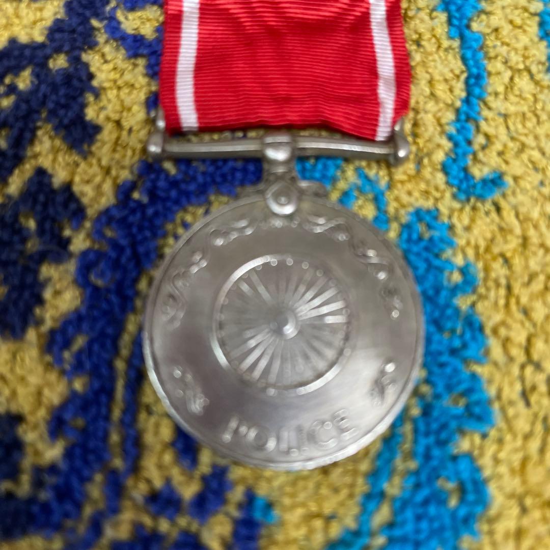 インド警察に対する1950年独立メダル　勲章　徽章