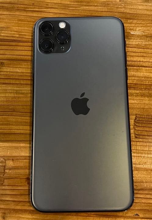 iPhone 11 Pro Max スペースグレイ 256 GB au