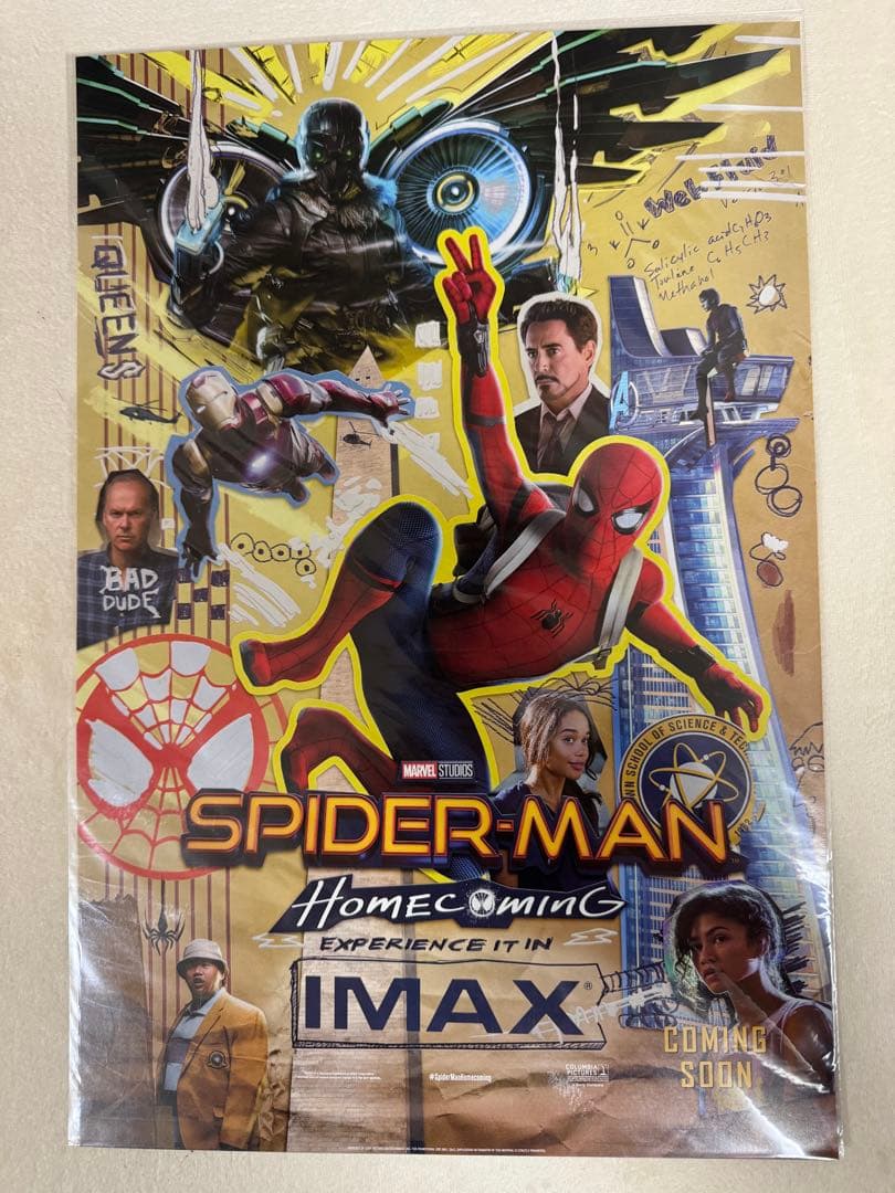 IMAXポスターA3 映画スパイダーマン：ホームカミング　海外特典アベンジャーズ