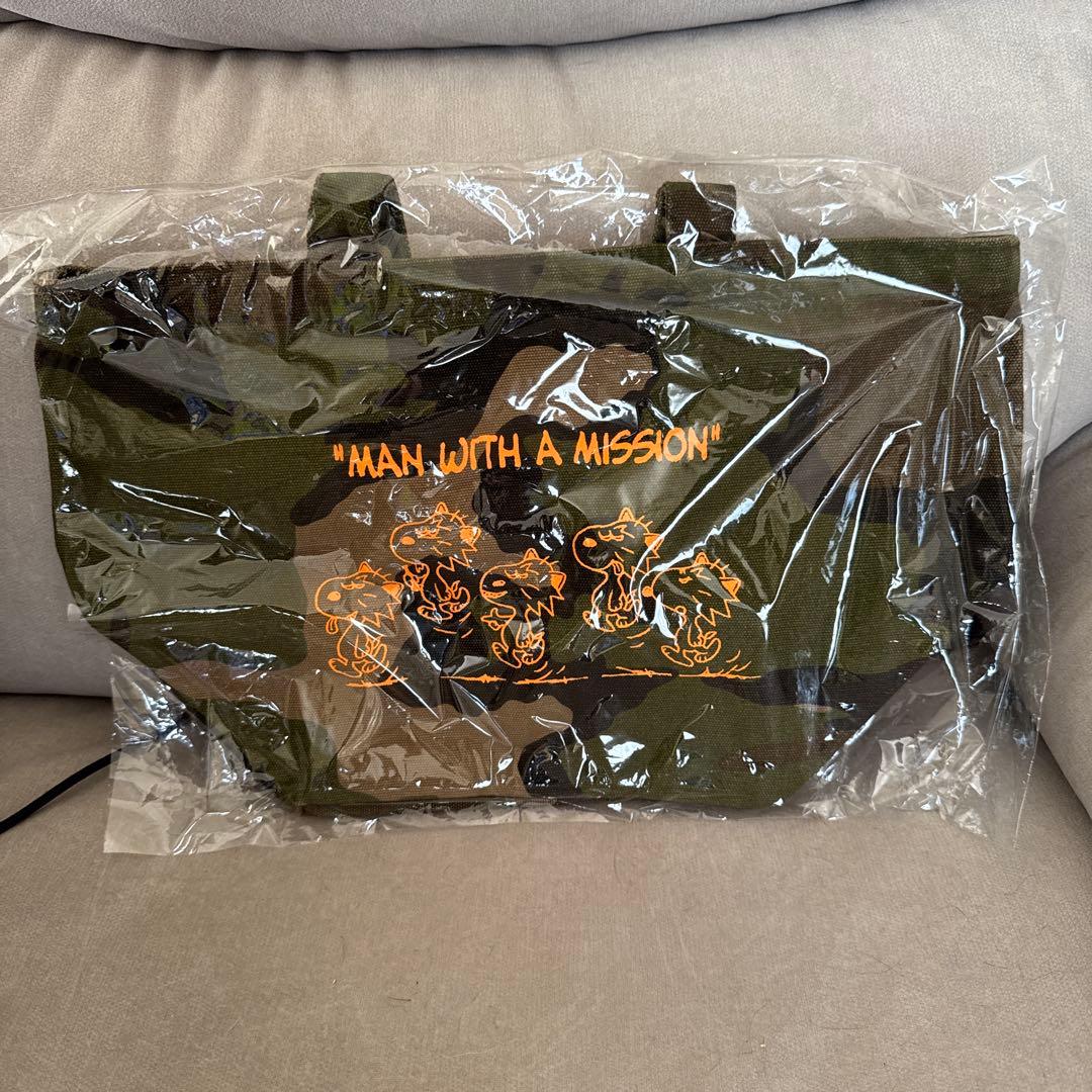 激レア新品美品マンウィズ お散歩 トートバッグ スヌーピー 迷彩柄 ウッドランド
