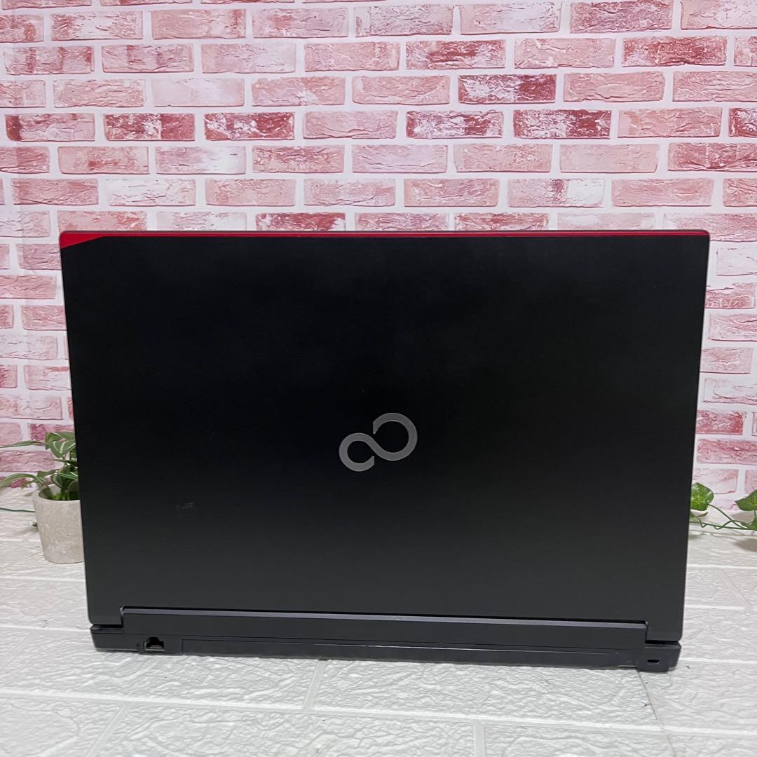 ★中古富士通 SSD256GB メモリ8GB★A576/PX ノートPC551