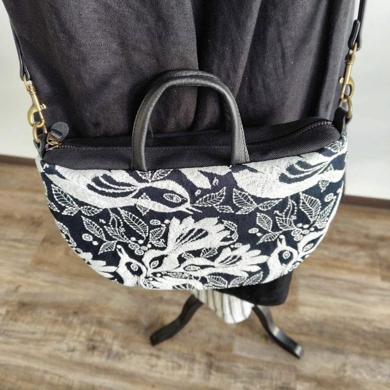 こなつ様　　/carnival　カーニバルネイビー/ミニラウンドショルダー本革