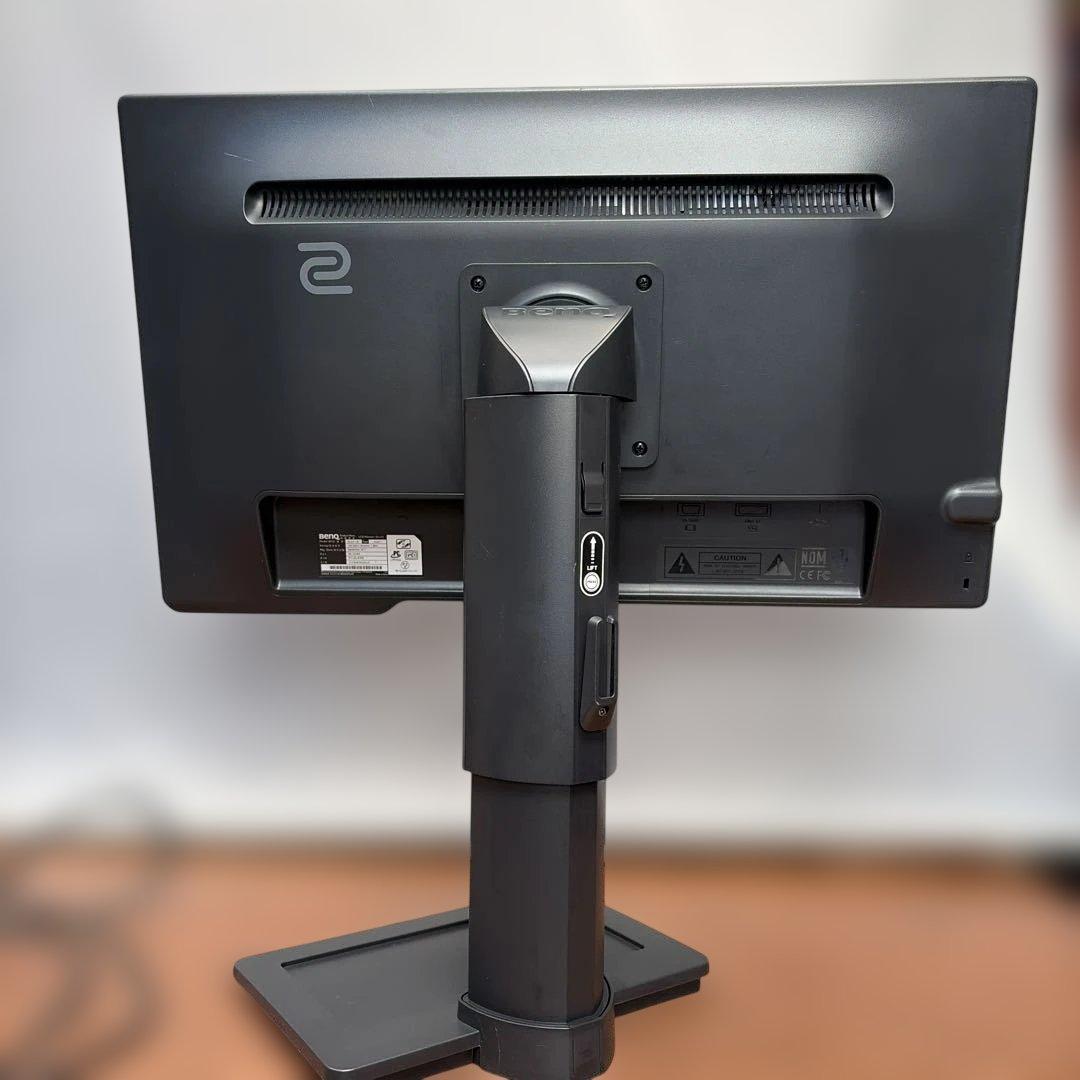 BenQ XL2411-B ゲーミングモニター 本体管理番号1601