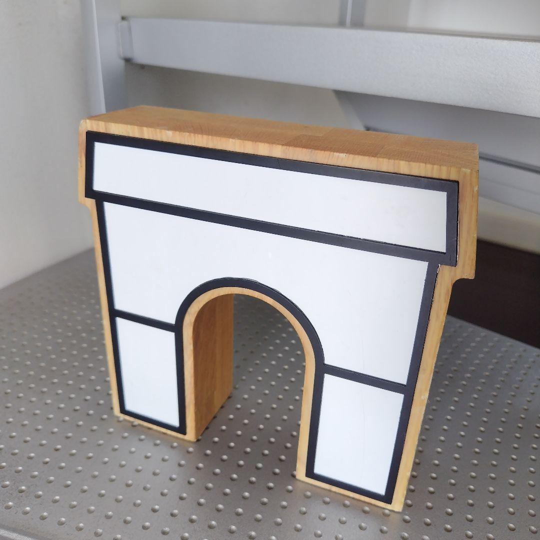 【レア非売品】LACOSTE 販促 店舗 木製オブジェ パリ建築物モチーフ3点