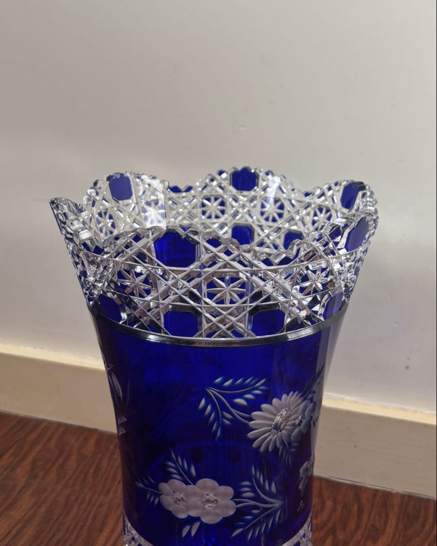 【meissen】美品！マイセンクリスタル ガラス 切子 ブルー　フラワーベース