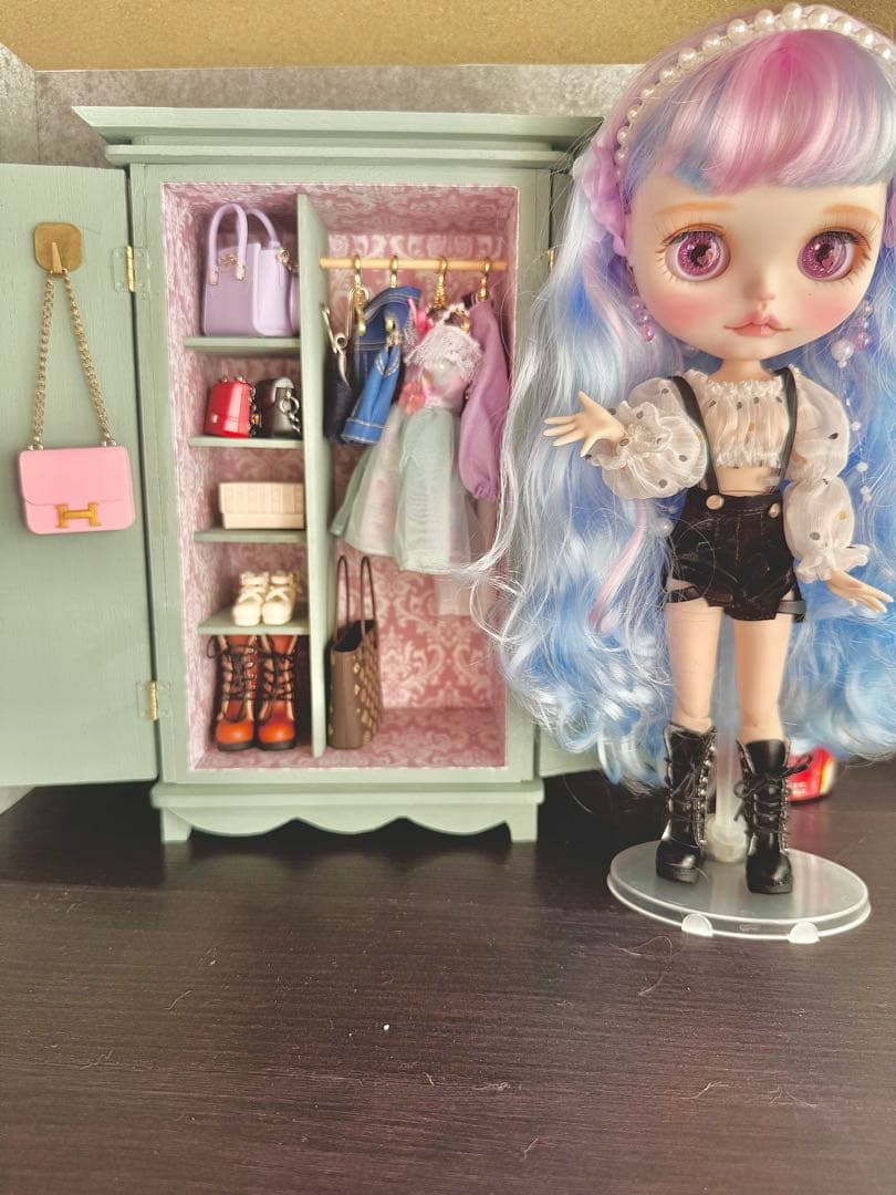 ミニチュアクローゼット　ブライス　リカちゃん　木製クローゼット1/6スケール