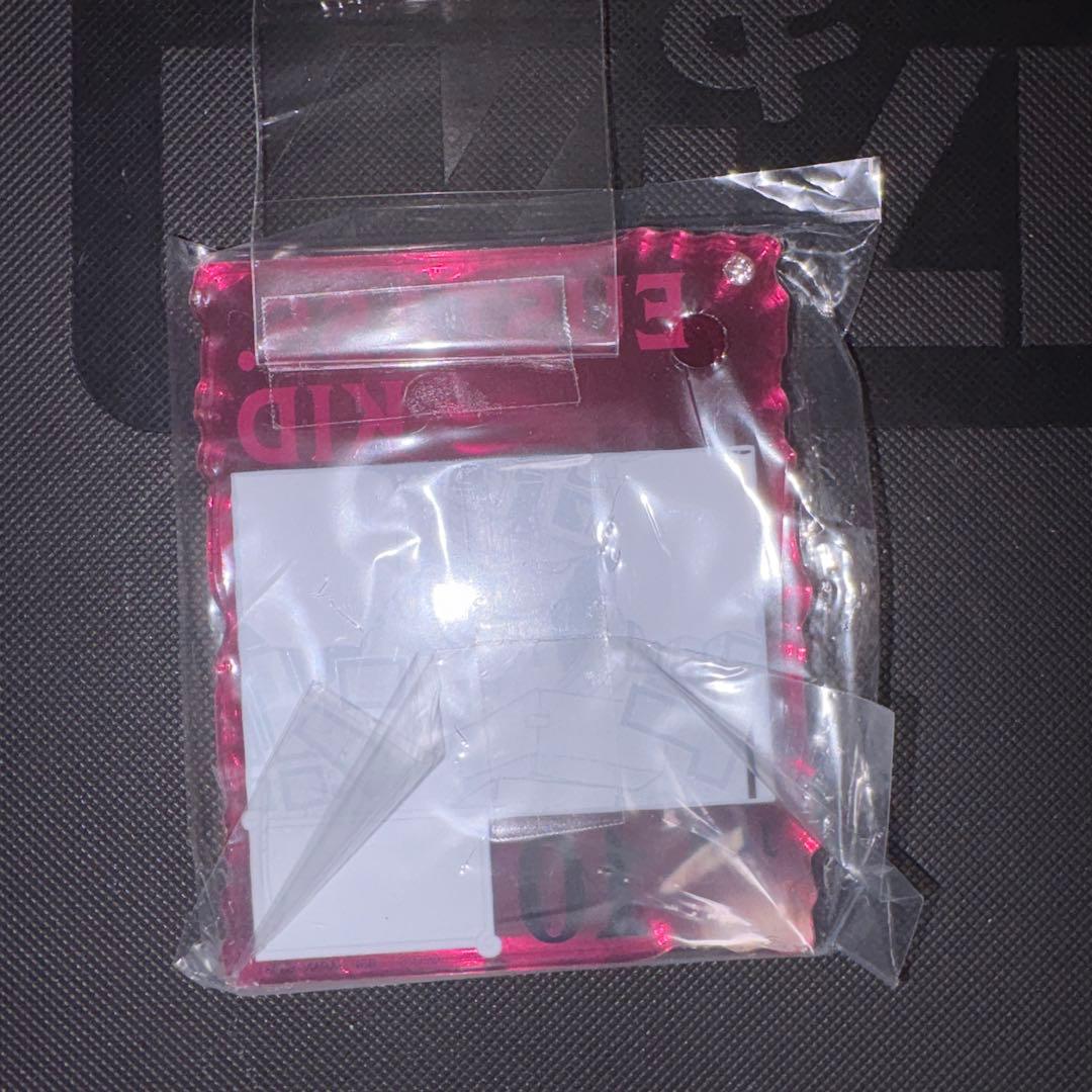 ONE PIECE BASE SHOP アクリルブロックチャームユースタスキッド