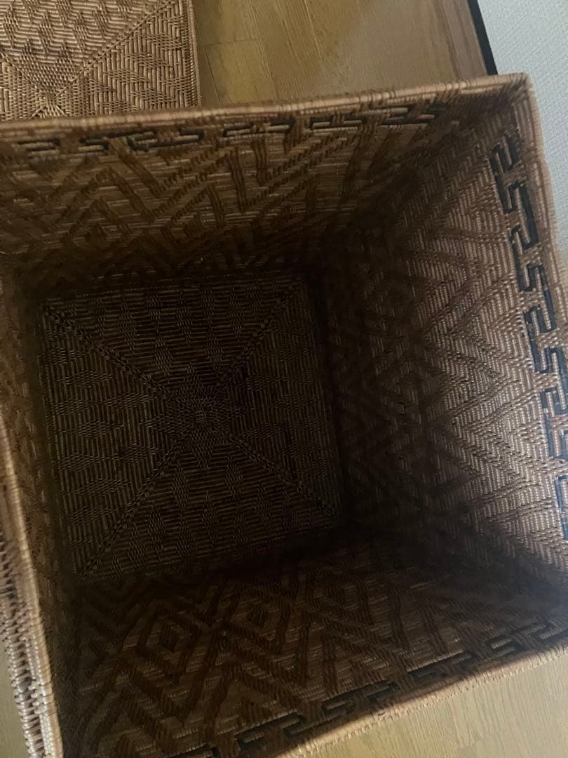 値下げしました！バリのアタ　天然素材の幾何学模様バスケット