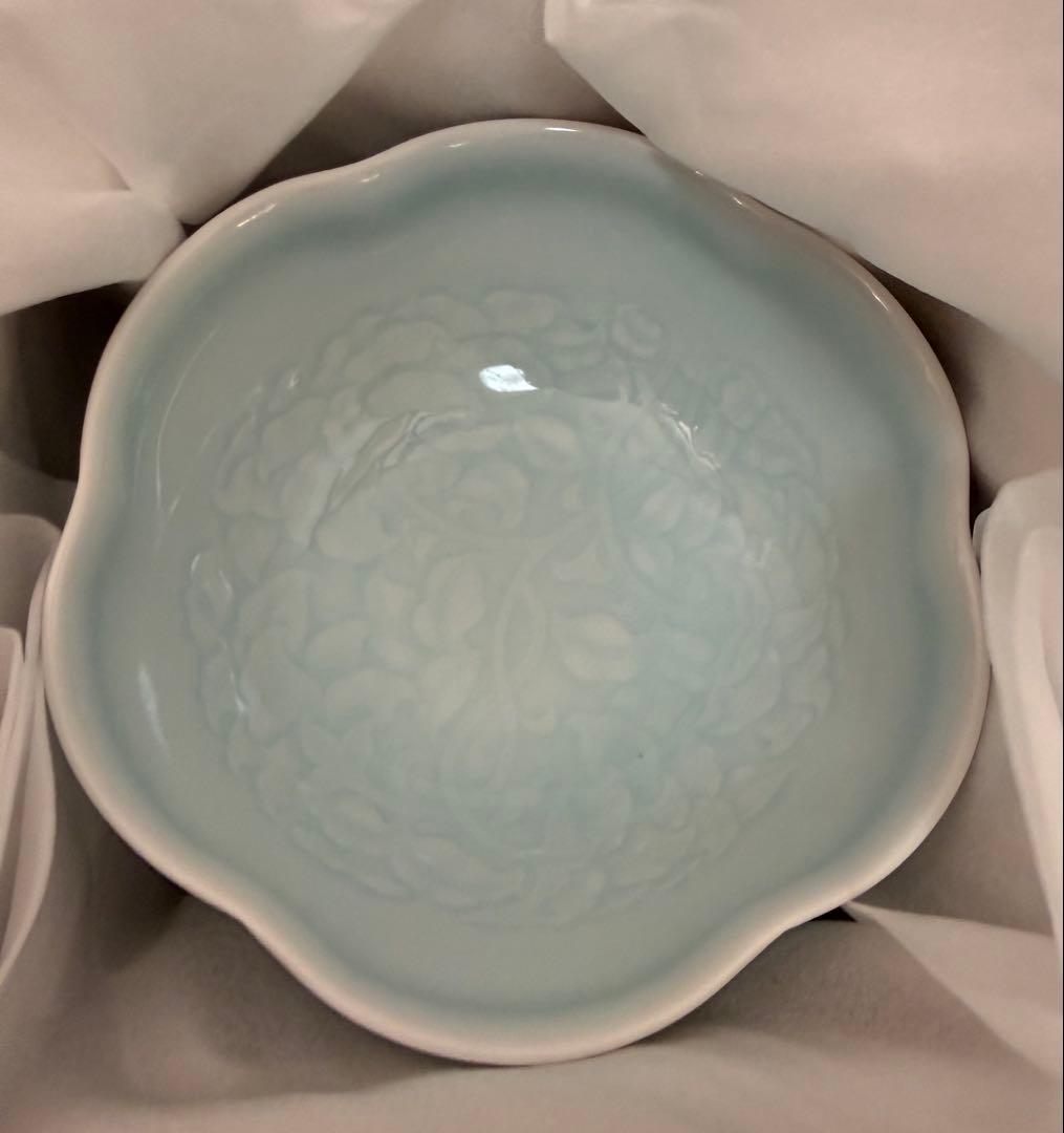 青白磁　輪花菓子鉢　快山造　新品未使用